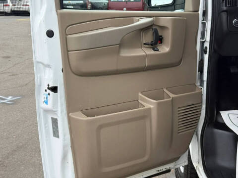 2015 Chevrolet Express 2500