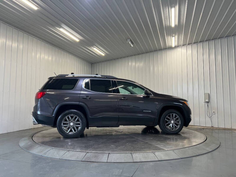 2017 GMC Acadia SLT-1