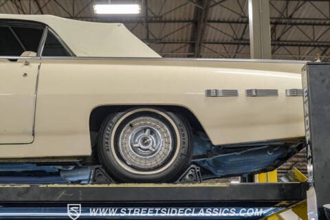 1962 Ford Thunderbird