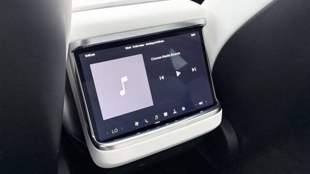 2023 Tesla Model S Standard Range