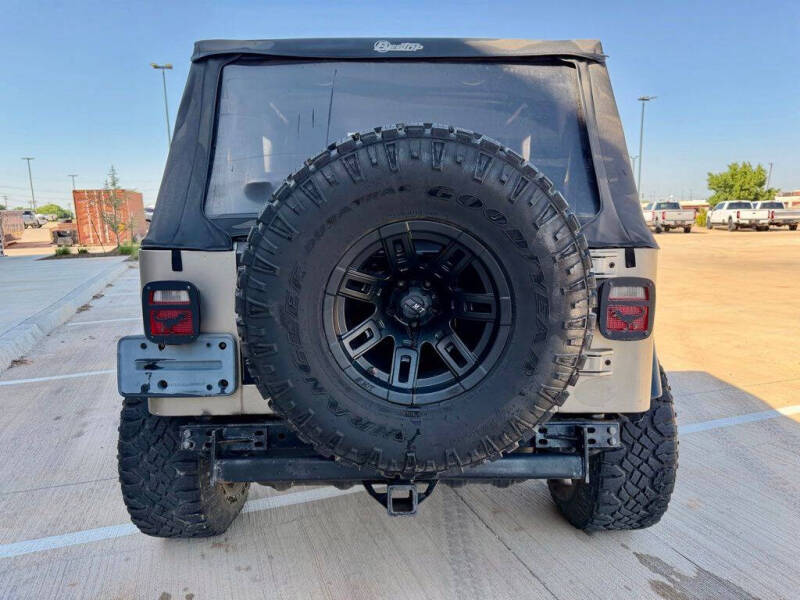 2004 Jeep Wrangler SE