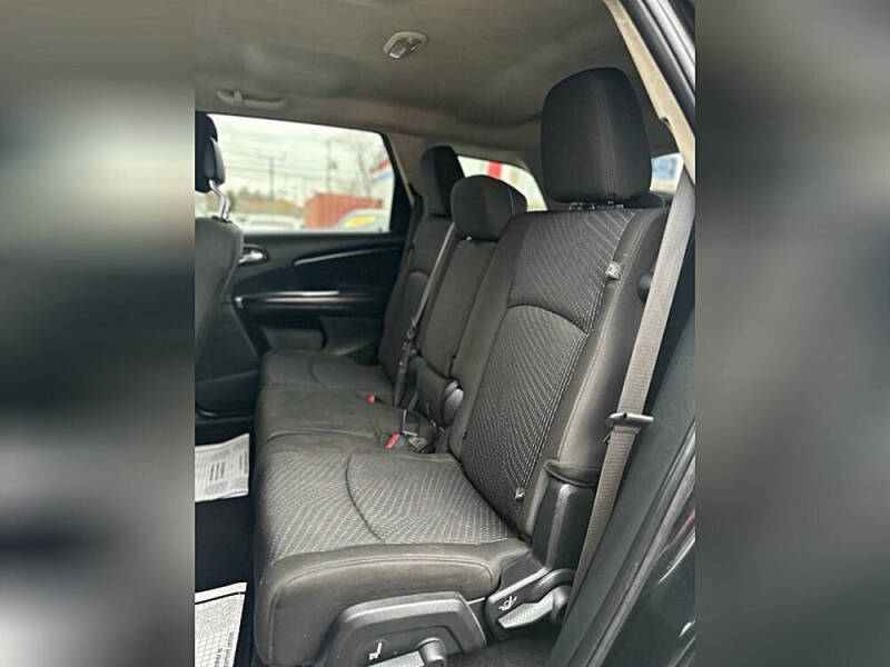 2018 Dodge Journey SE