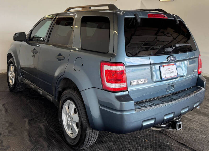 2011 Ford Escape XLT
