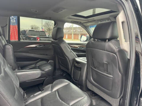 2019 Cadillac Escalade ESV Luxury