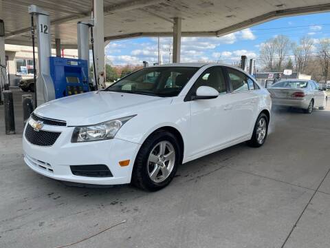 2013 Chevrolet Cruze for sale at JE Auto Sales LLC in Indianapolis IN