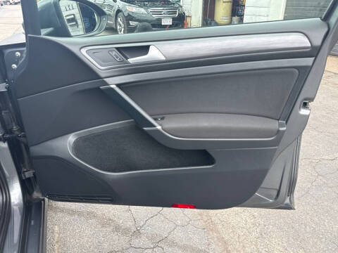 2019 Volkswagen e-Golf SE