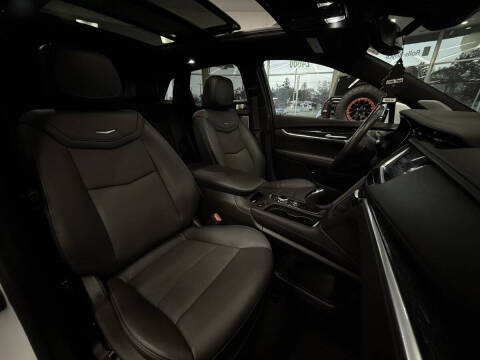 2023 Cadillac XT5 Premium Luxury