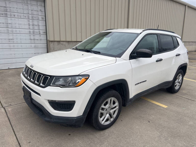 2018 Jeep Compass for sale at Mr. Auto in Hamilton OH