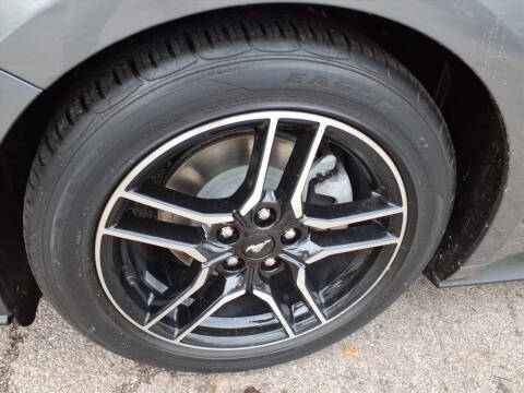 2021 Ford Mustang EcoBoost