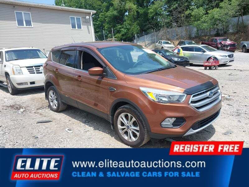 2017 Ford Escape SE