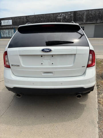 2013 Ford Edge SE