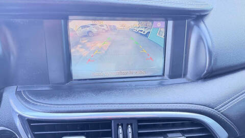 2018 Infiniti QX30 Luxury