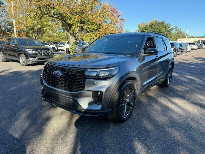 2025 Ford Explorer ST-Line