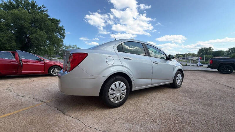 2014 Chevrolet Sonic LS Auto
