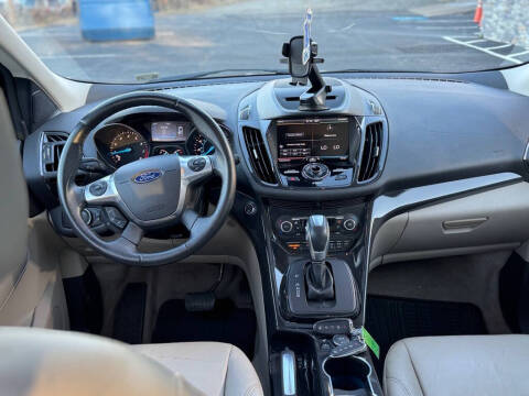 2015 Ford Escape Titanium