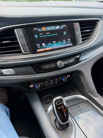 2019 Buick Enclave Essence