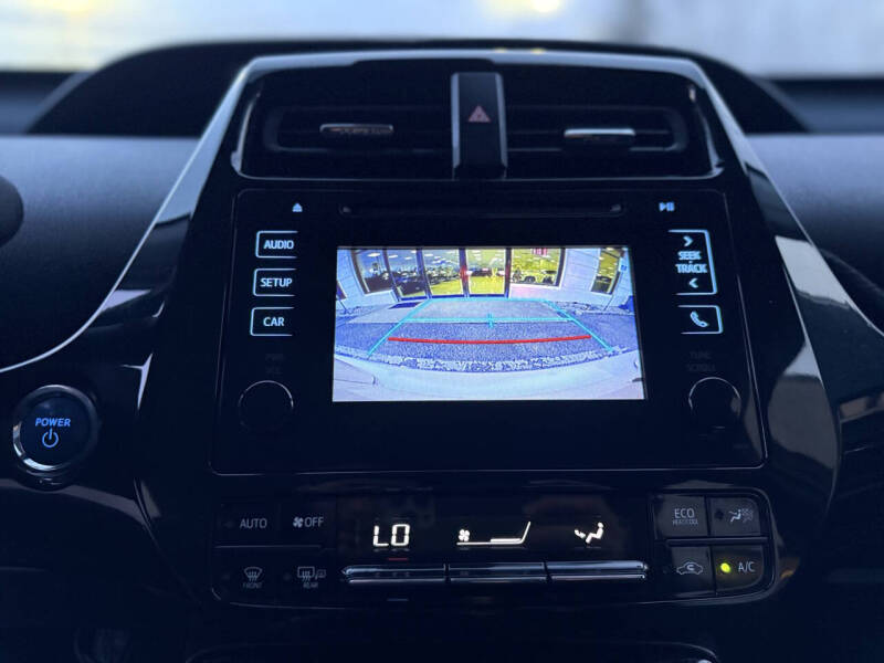 2017 Toyota Prius Two