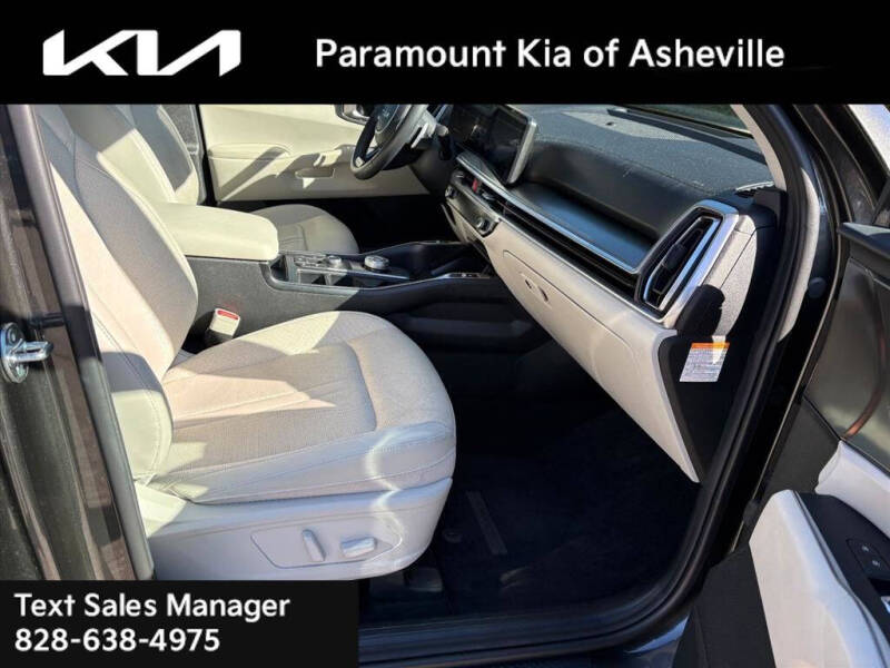 2025 Kia Sorento Hybrid EX