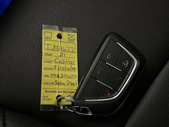 2021 Cadillac Escalade ESV Luxury