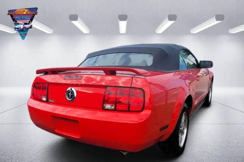 2005 Ford Mustang V6 Premium