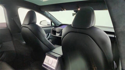 2023 Tesla Model S Plaid