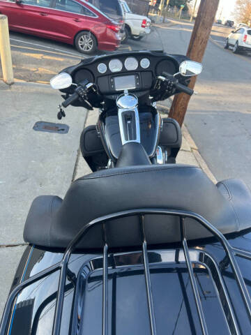 2014 Harley-Davidson Ultra Classic FLHTCU