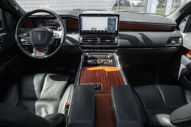 2024 Lincoln Navigator Reserve