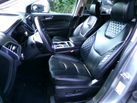 2023 Ford Edge Titanium