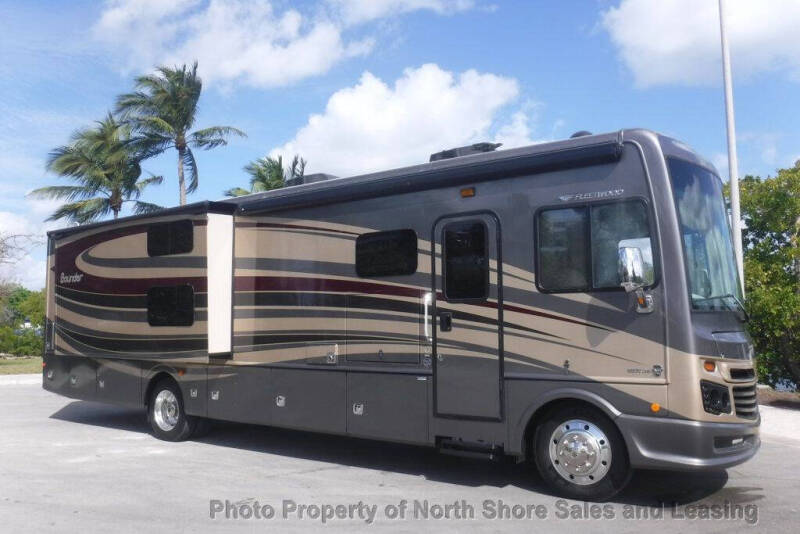 2016 Ford Motorhome Chassis for sale at Choice Auto Brokers in Fort Lauderdale FL