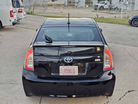 2014 Toyota Prius Five