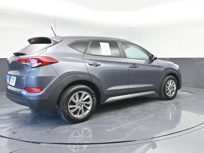 2017 Hyundai Tucson SE