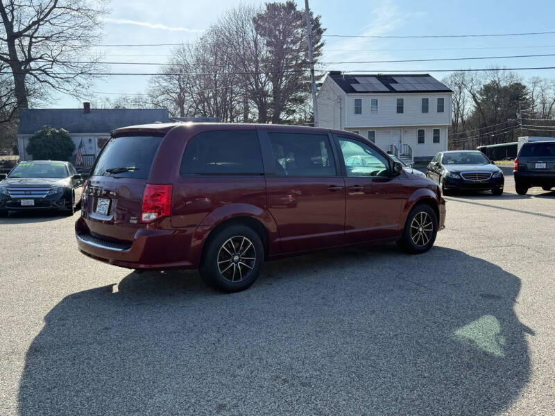 2019 Dodge Grand Caravan GT photo 6