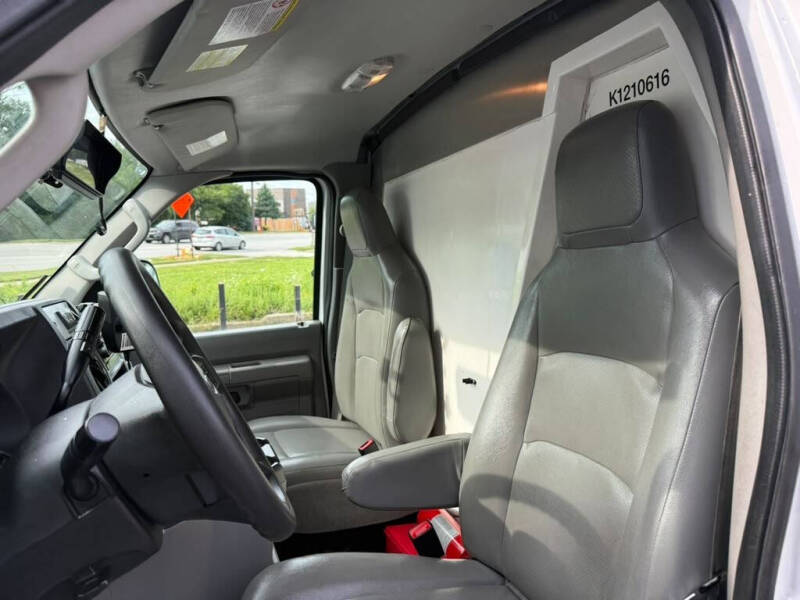 2024 Ford E-Series