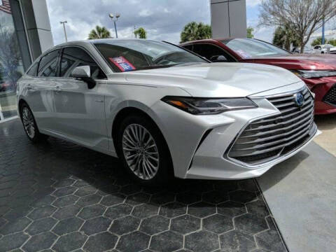 2020 Toyota Avalon Hybrid