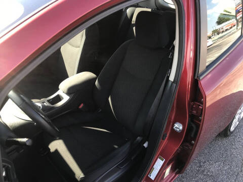 2013 Nissan LEAF S