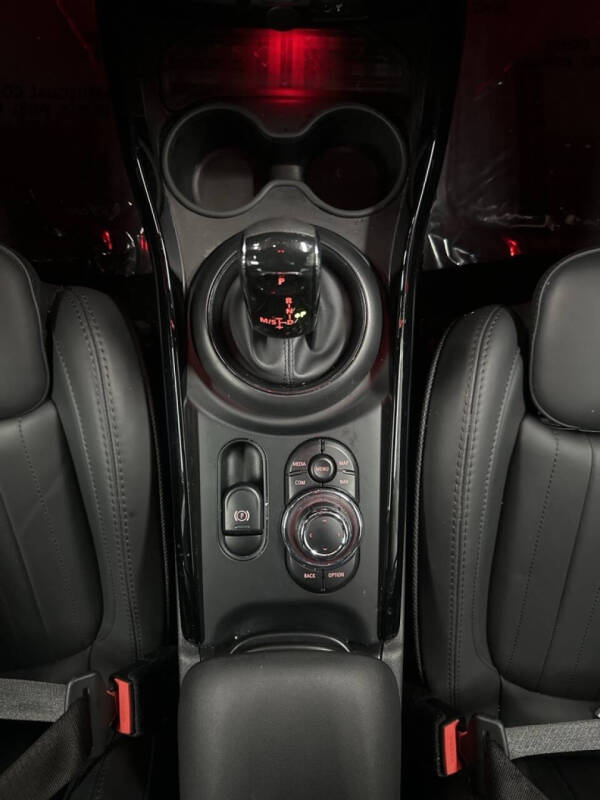 2023 MINI Clubman Cooper S ALL4