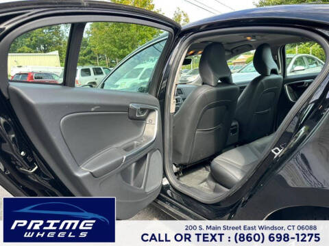 2016 Volvo S60 T5 Premier