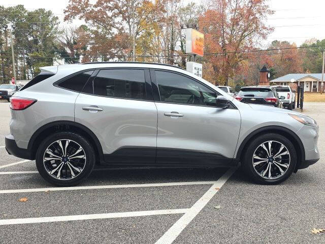 2021 Ford Escape Hybrid SE