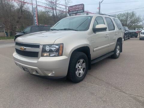 2007 Chevrolet Tahoe for sale at Dealswithwheels in Inver Grove Heights MN