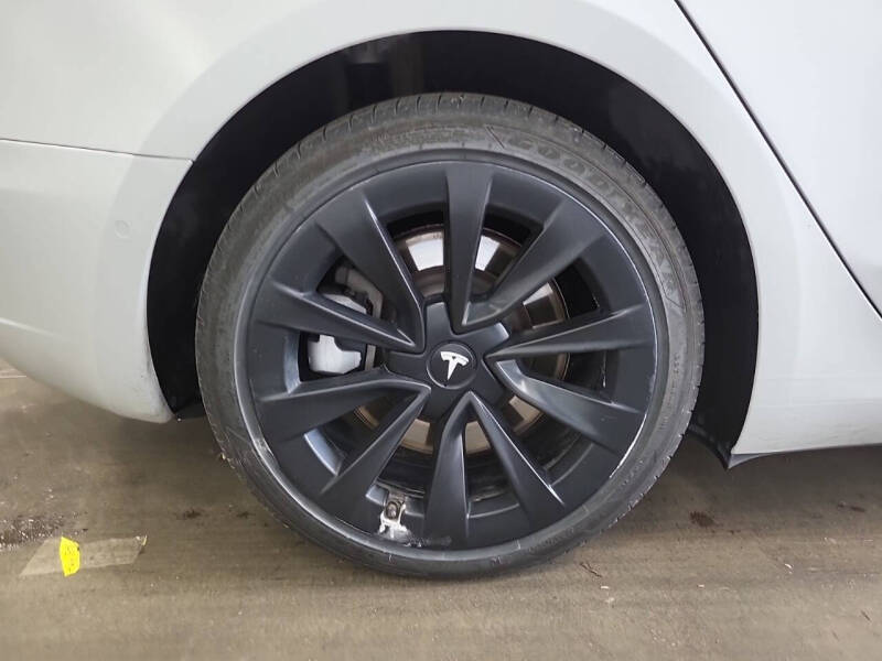 2021 Tesla Model 3 Long Range