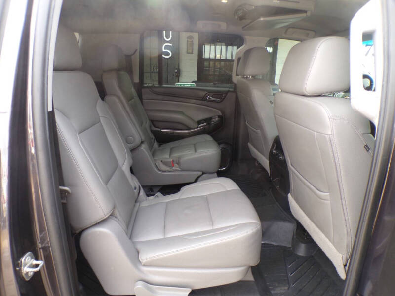 2018 Chevrolet Suburban LT