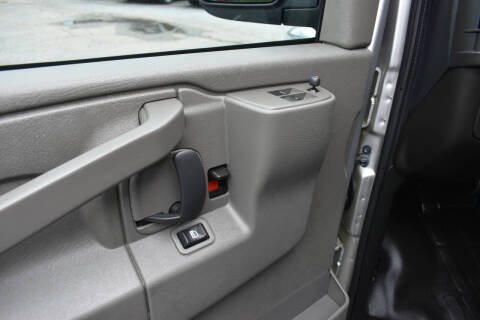2023 GMC Savana 2500