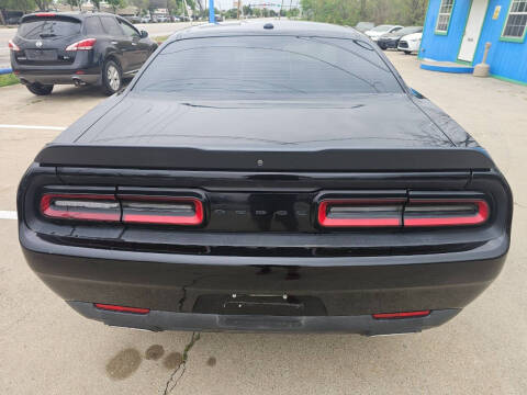 2020 Dodge Challenger SXT