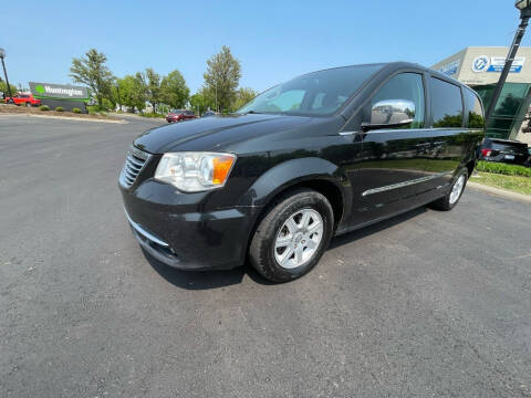 2012 Chrysler Town and Country for sale at Suburban Auto Sales LLC in Madison Heights MI