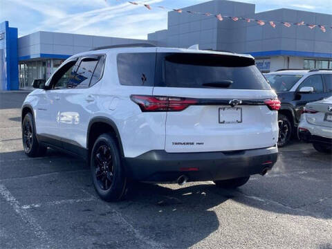 2022 Chevrolet Traverse LT Leather