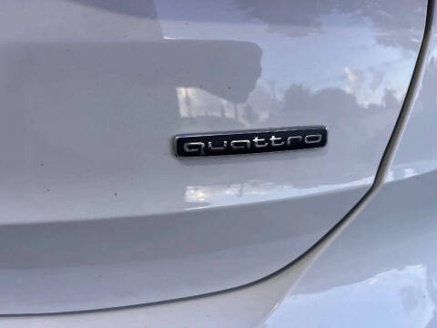 2019 Audi Q3 quattro Premium 45 TFSI