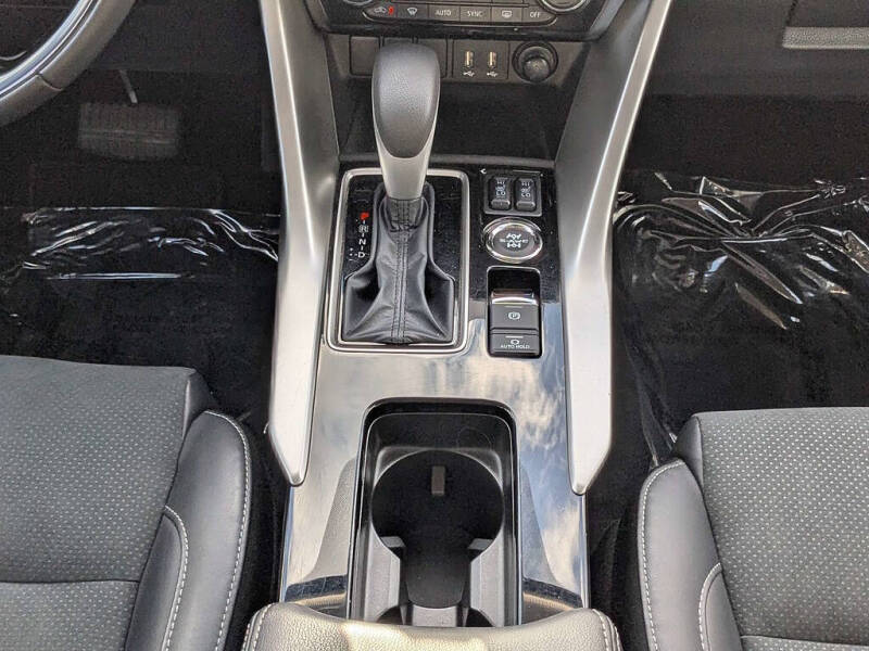 2024 Mitsubishi Eclipse Cross SE
