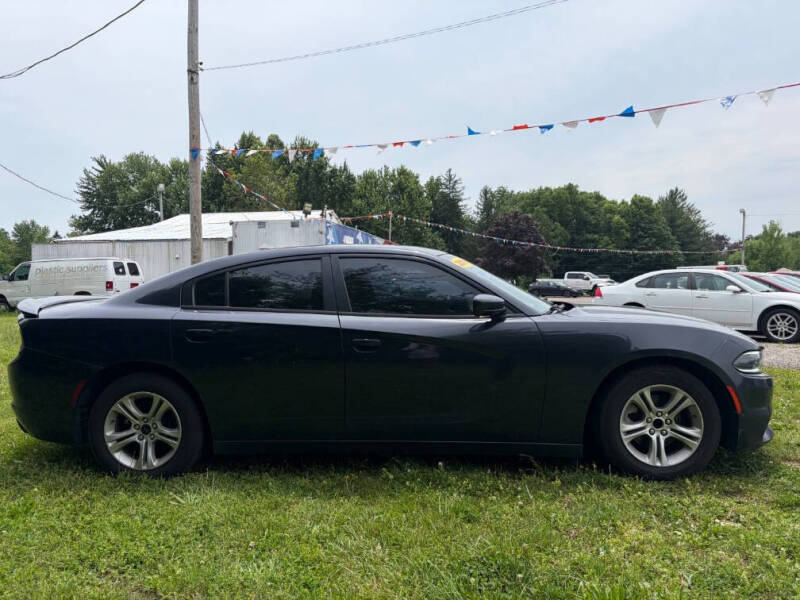 2016 Dodge Charger SE