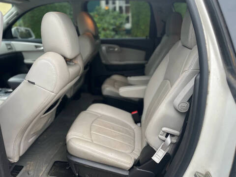 2012 Chevrolet Traverse LTZ