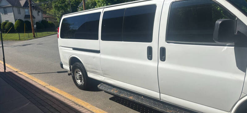 2020 Chevrolet Express LS 3500